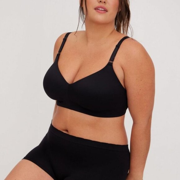 torrid Other - TORRID BLACK WIRE FREE LIGHTLY LINED EVERYDAY SMOOTH 360 BACK SMOOTHING BRA